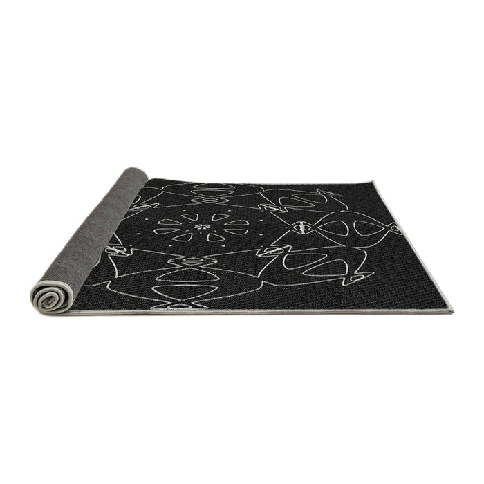 Thickness of Patterned Black Rug, pat1426gry