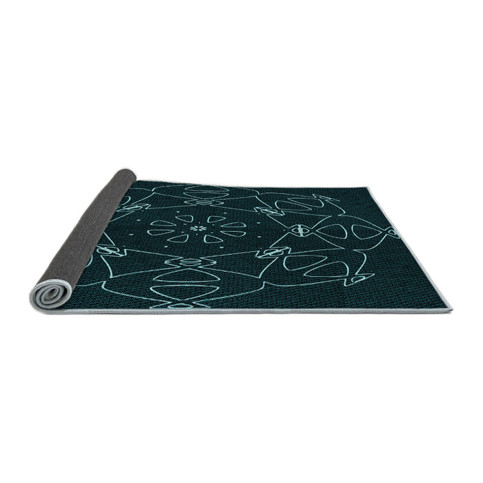 Thickness of Patterned Black Rug, pat1426lblu
