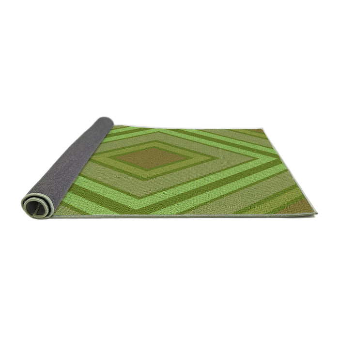 Thickness of Patterned Green Rug, pat1465grn