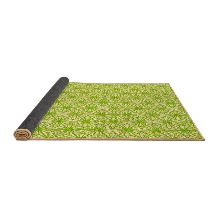 Thickness of Patterned Green Rug, pat1544yw