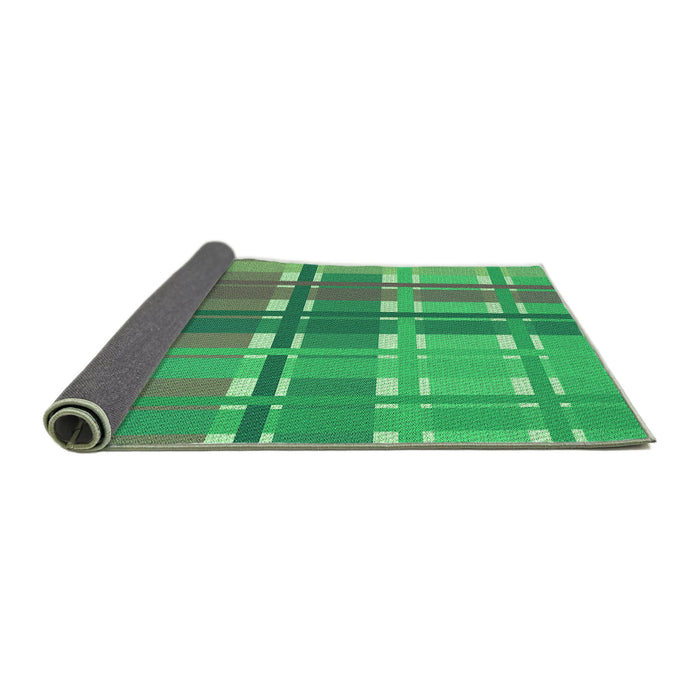 Thickness of Patterned Clover Green Rug, pat1553grn