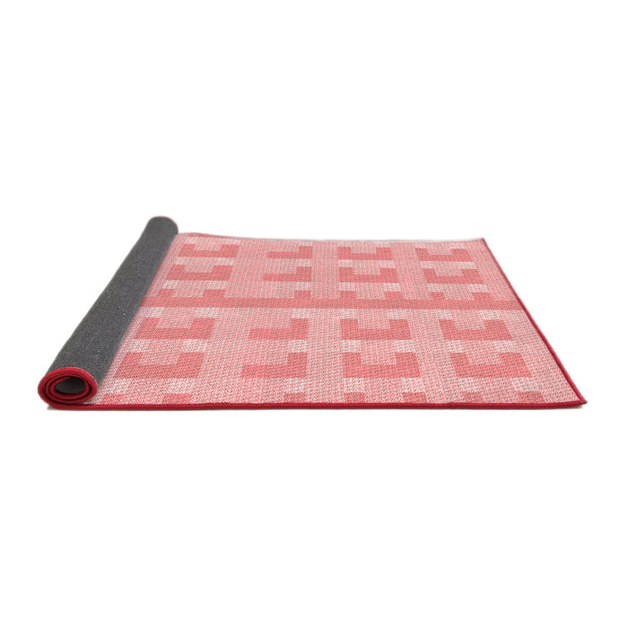 Thickness of Patterned Red Rug, pat1555rd
