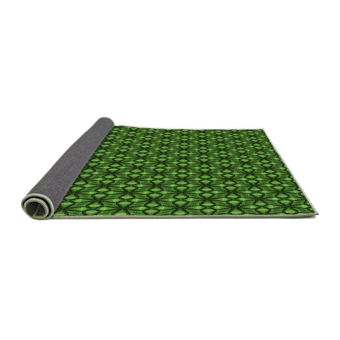 Thickness of Patterned Dark Forest Green Rug, pat1570grn