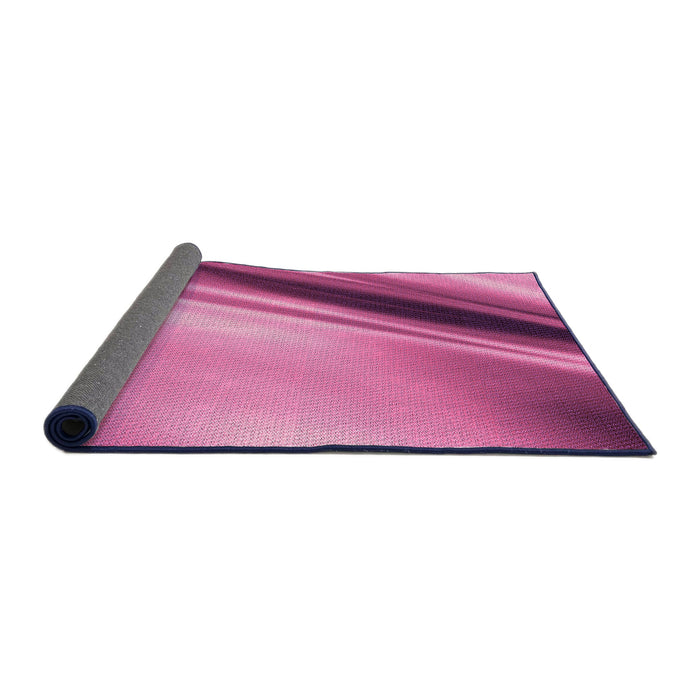 Thickness of Patterned Pink Rug, pat1581pur