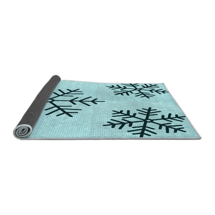 Thickness of Patterned Seafoam Green Rug, pat160lblu