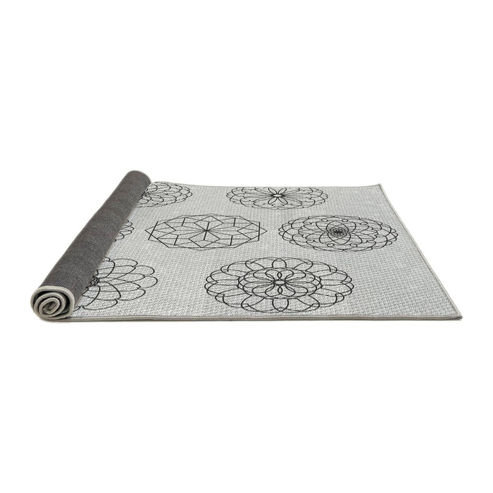Thickness of Patterned Platinum Gray Rug, pat1619gry