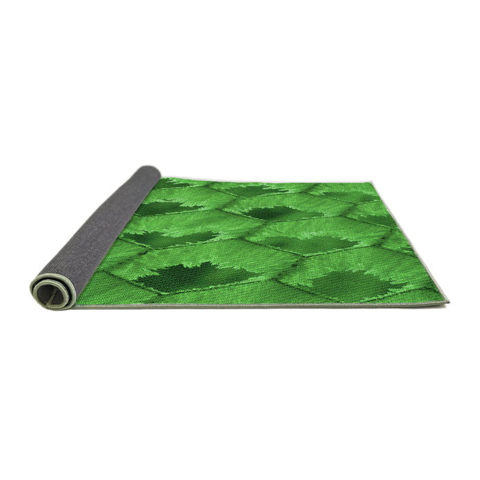 Thickness of Patterned Green Rug, pat162grn