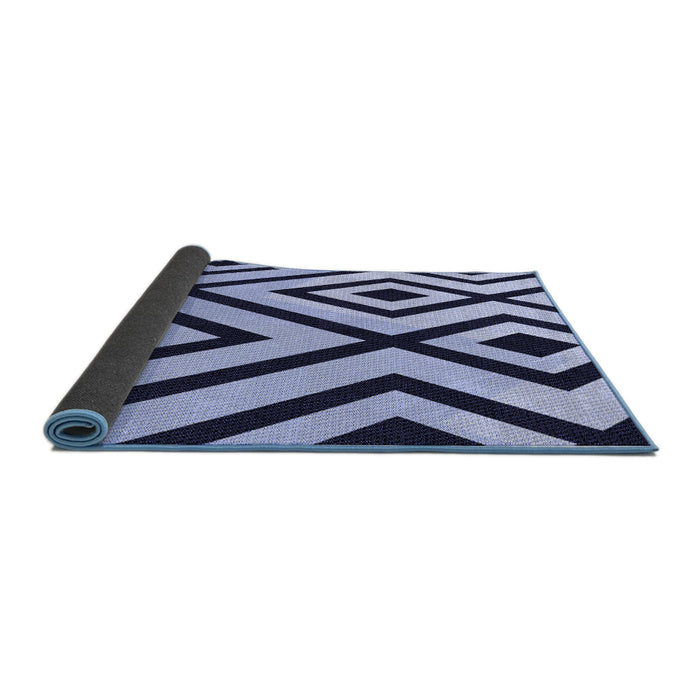 Thickness of Patterned Blue Rug, pat1634blu