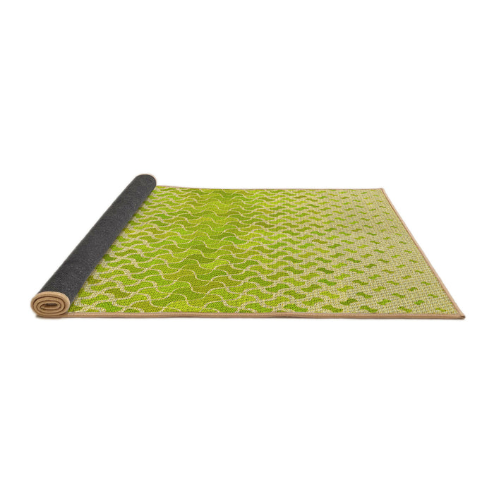 Thickness of Patterned Green Rug, pat1636yw