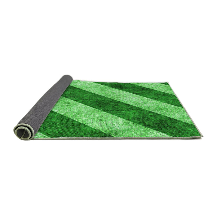 Thickness of Patterned Green Rug, pat1677grn