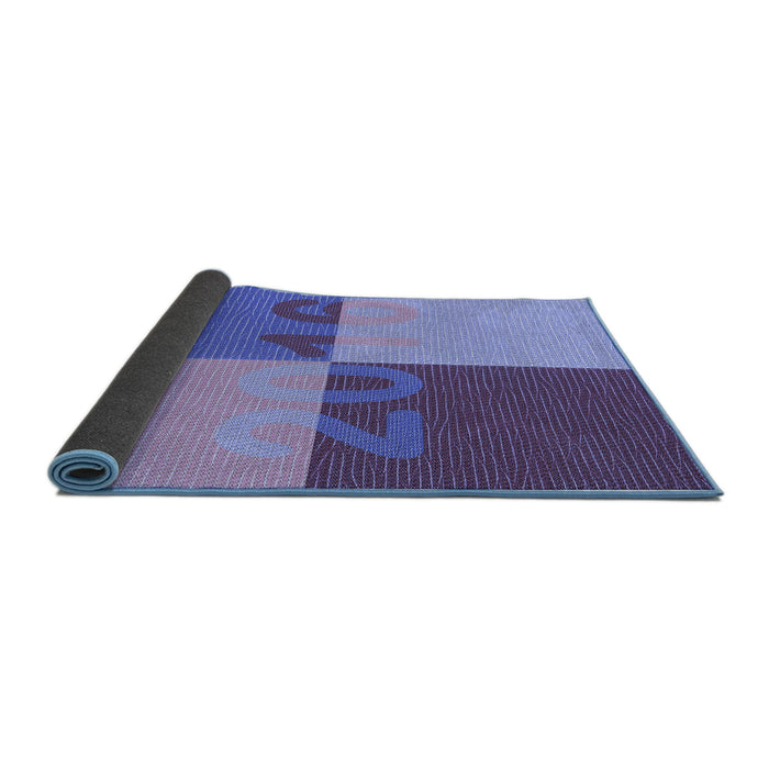 Thickness of Patterned Slate Blue Rug, pat1799blu