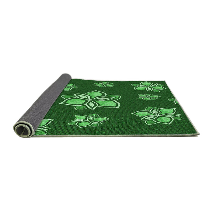 Thickness of Patterned Deep Emerald Green Rug, pat1865grn