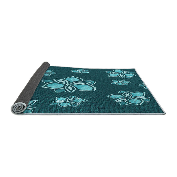 Thickness of Patterned Medium Teal Green Rug, pat1865lblu
