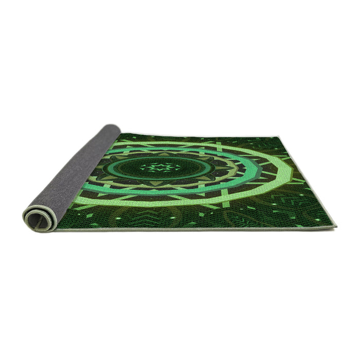 Thickness of Patterned Dark Forest Green Rug, pat1870grn