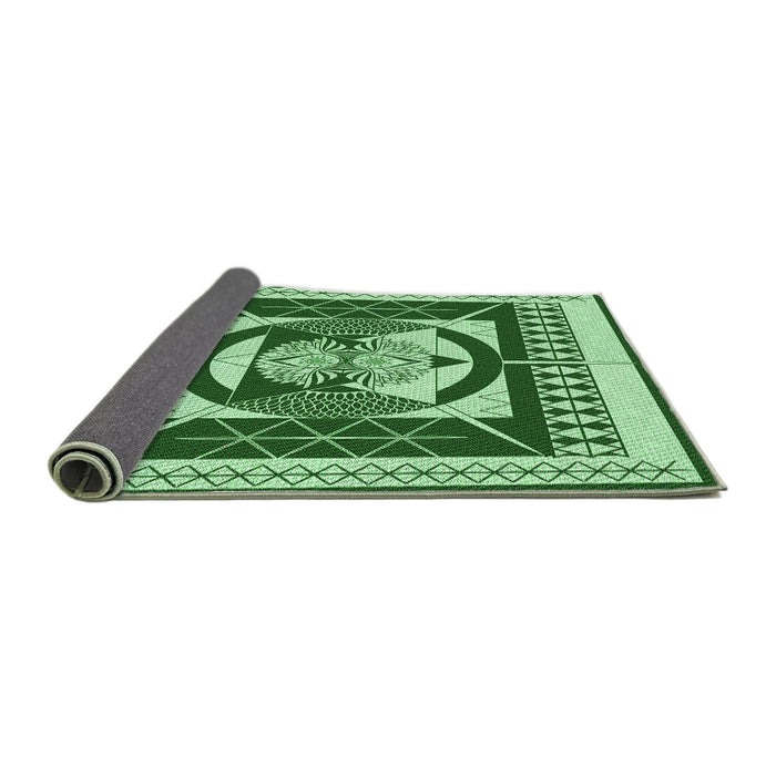 Thickness of Patterned Deep Emerald Green Rug, pat1882grn