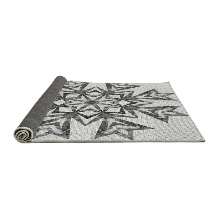 Thickness of Patterned Platinum Gray Rug, pat1885gry