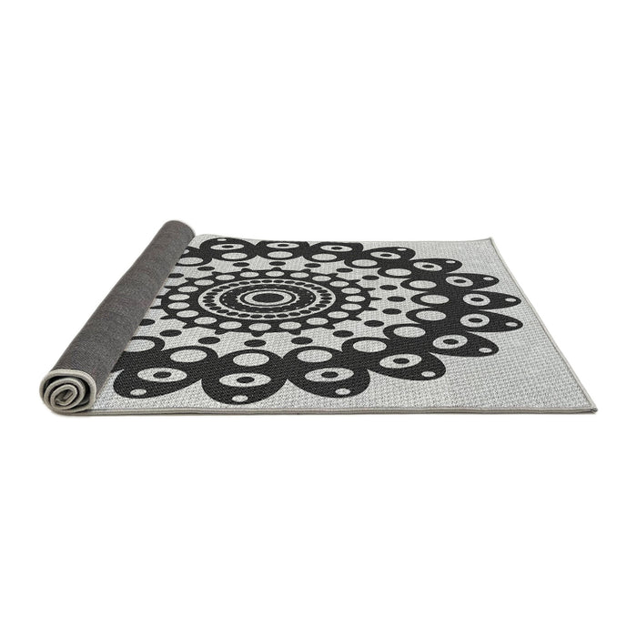 Thickness of Patterned Black Rug, pat1887gry