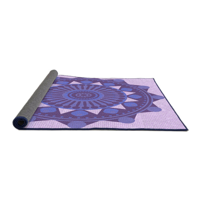 Thickness of Patterned Slate Blue Rug, pat1895pur