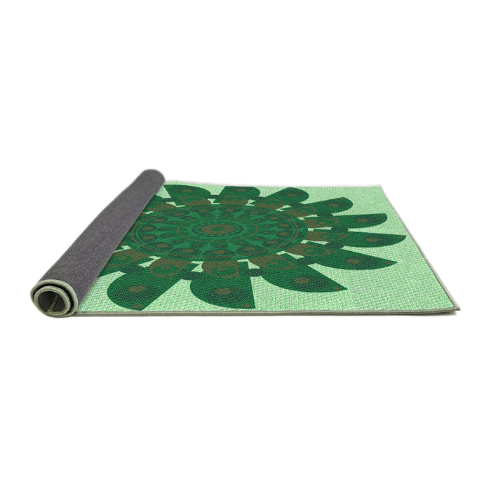 Thickness of Patterned Green Rug, pat1897grn