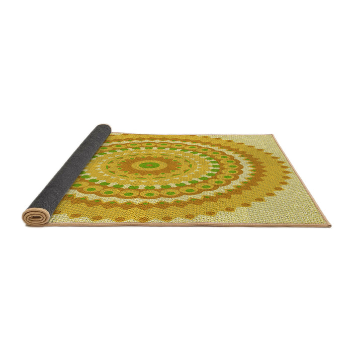 Thickness of Patterned Bold Yellow Rug, pat1899yw