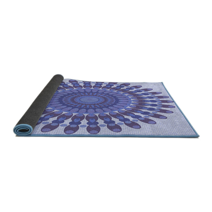 Thickness of Patterned Slate Blue Rug, pat1911blu