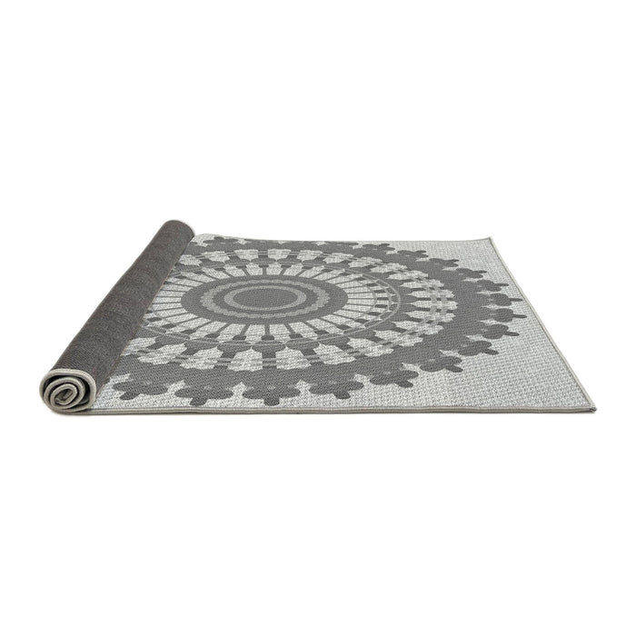 Thickness of Patterned Gray Rug, pat1915gry
