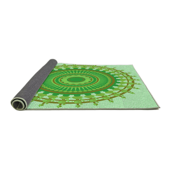 Thickness of Patterned Jade Green Rug, pat1917grn