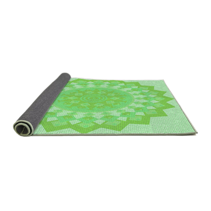 Thickness of Patterned Green Rug, pat1931grn