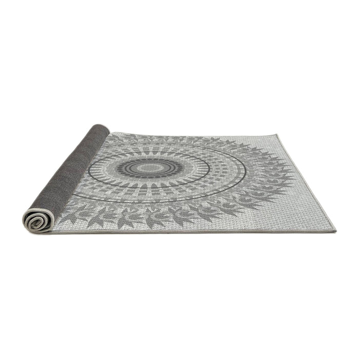 Thickness of Patterned Gunmetal Gray Rug, pat1938gry
