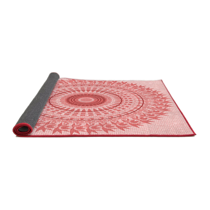 Thickness of Patterned Red Rug, pat1938rd