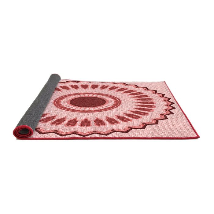 Thickness of Patterned Red Rug, pat1947rd