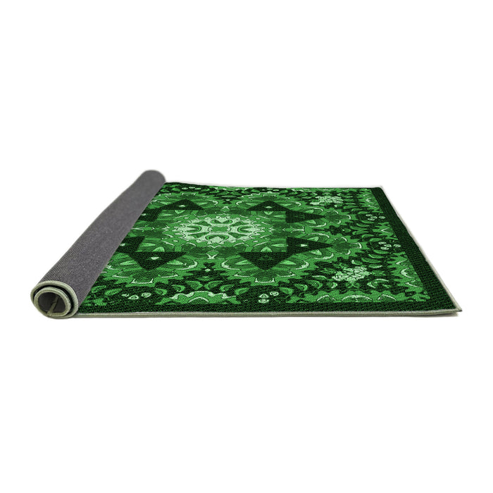 Thickness of Patterned Dark Forest Green Rug, pat1949grn