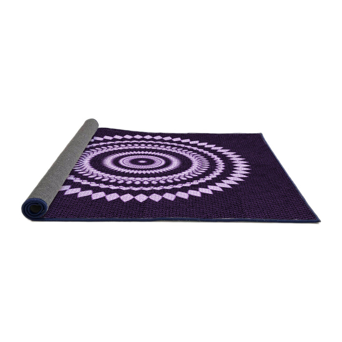 Thickness of Patterned Deep Purple Rug, pat1958pur
