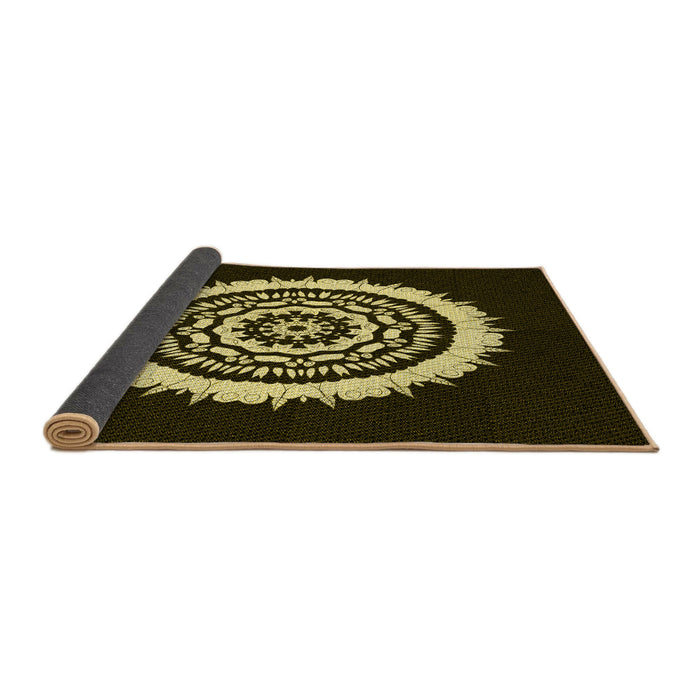 Thickness of Patterned Black Rug, pat1959yw