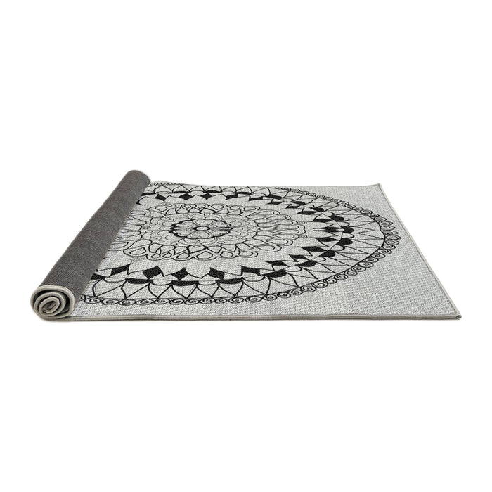 Thickness of Patterned Platinum Gray Rug, pat1962gry