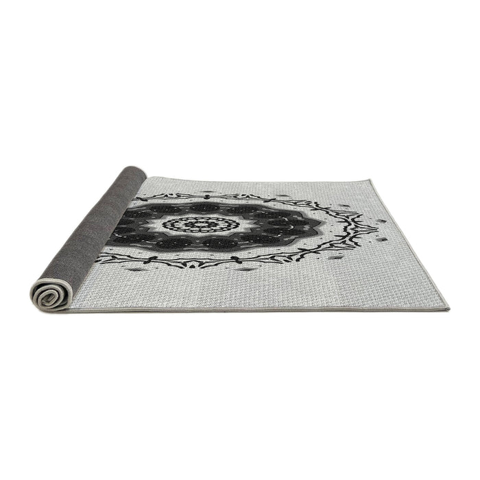 Thickness of Patterned Platinum Gray Rug, pat1969gry