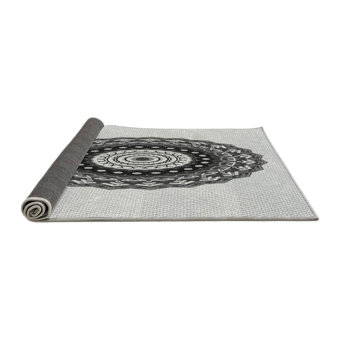 Thickness of Patterned Platinum Gray Rug, pat1970gry