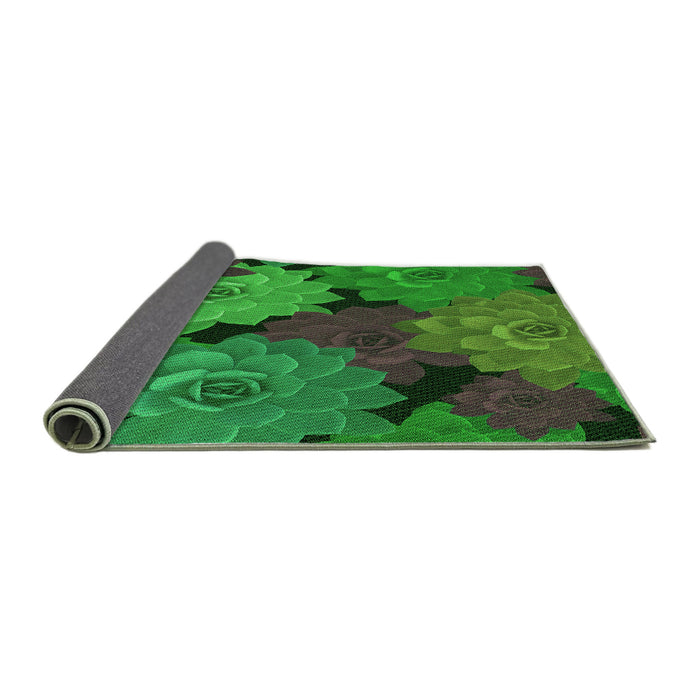Thickness of Patterned Dark Forest Green Rug, pat1977grn
