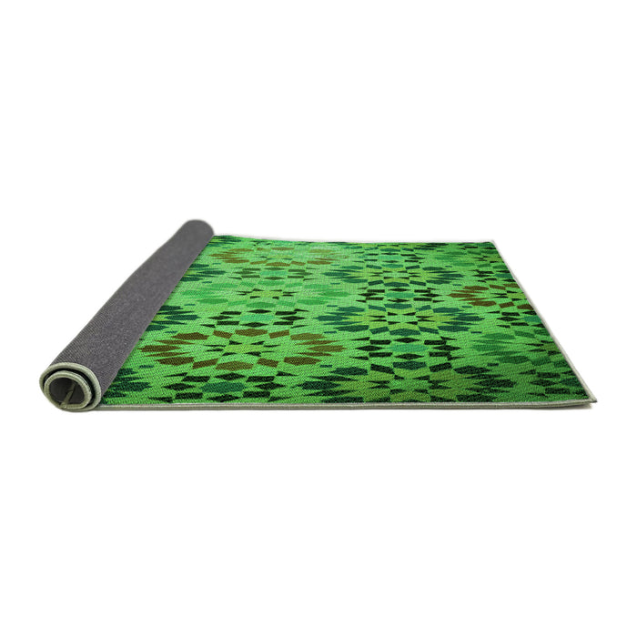 Thickness of Patterned Green Rug, pat2066grn