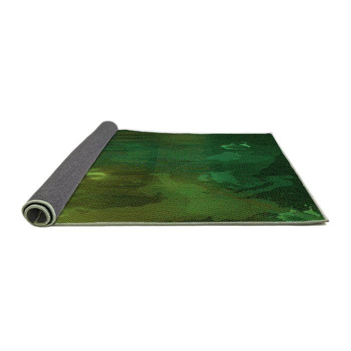 Thickness of Patterned Dark Forest Green Rug, pat2109grn