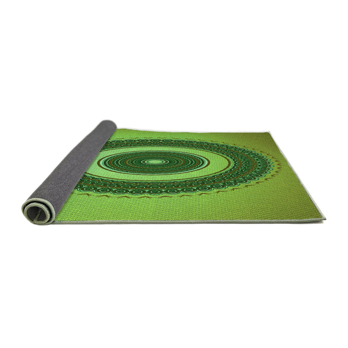 Thickness of Patterned Green Rug, pat2147grn