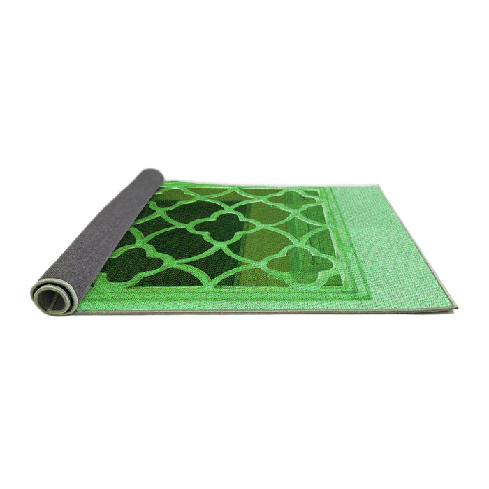 Thickness of Patterned Green Rug, pat2149grn
