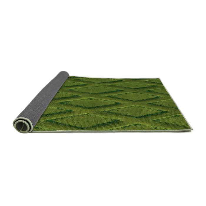 Thickness of Patterned Dark Forest Green Rug, pat2157grn