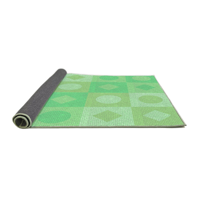 Thickness of Patterned Green Rug, pat2168grn