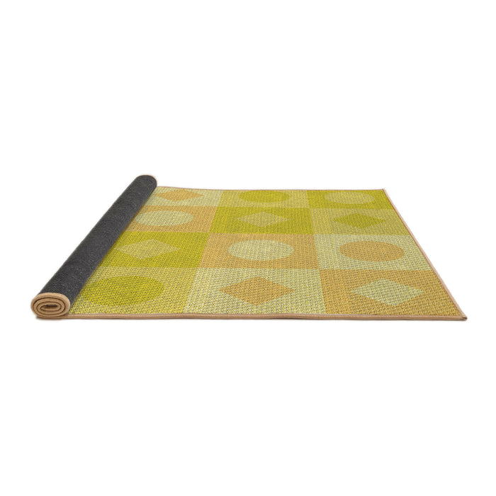 Thickness of Patterned Bold Yellow Rug, pat2168yw