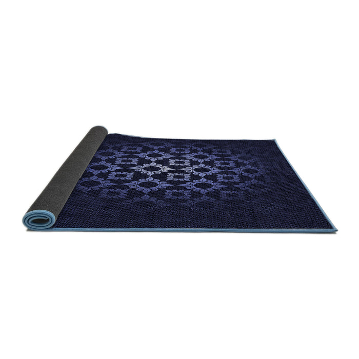 Thickness of Patterned Black Rug, pat217blu