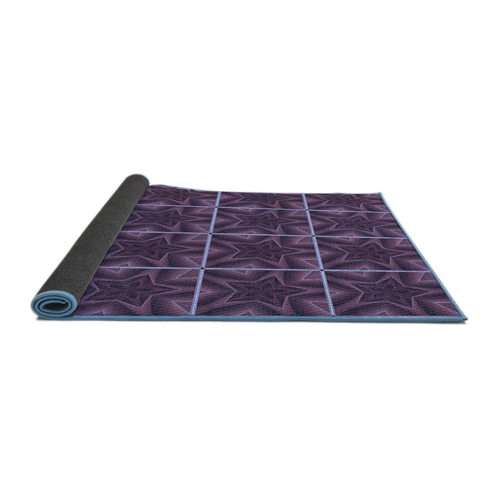 Thickness of Patterned Plum Purple Rug, pat2220blu