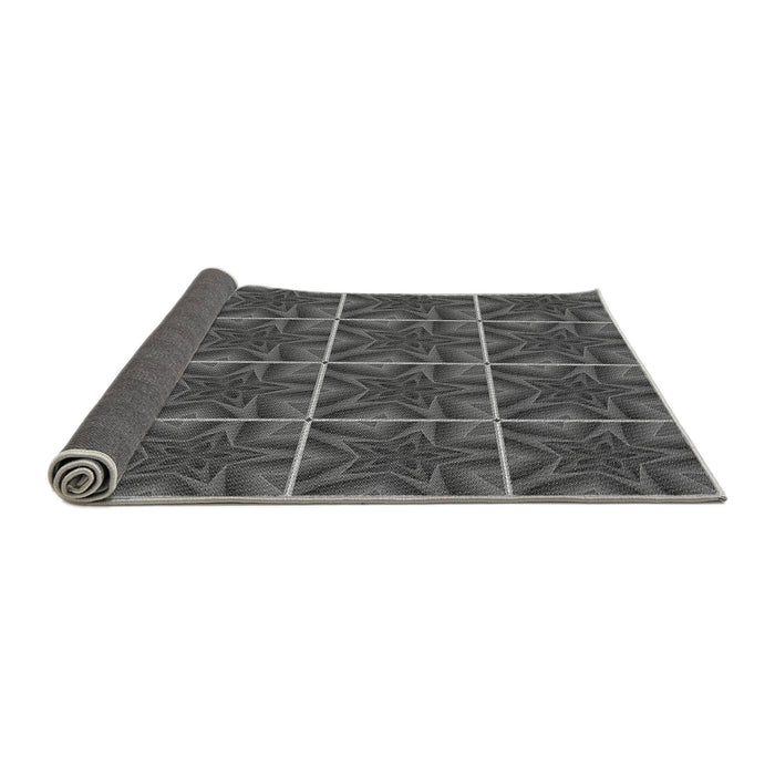 Thickness of Patterned Gray Rug, pat2220gry