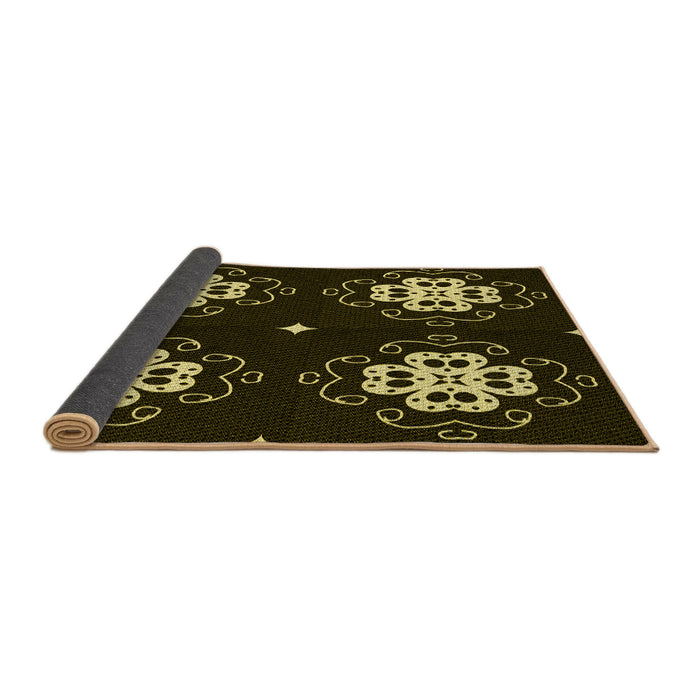 Thickness of Patterned Black Rug, pat2222yw