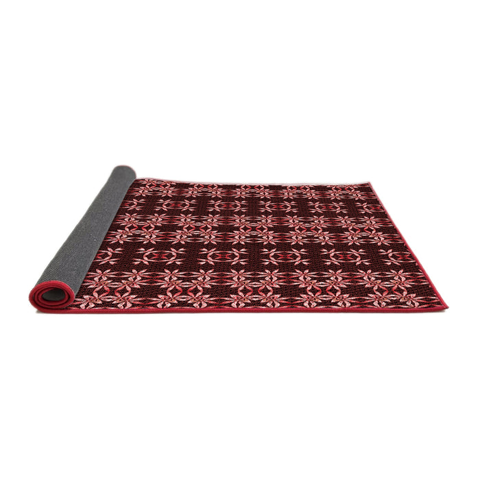 Thickness of Patterned Red Rug, pat2473rd